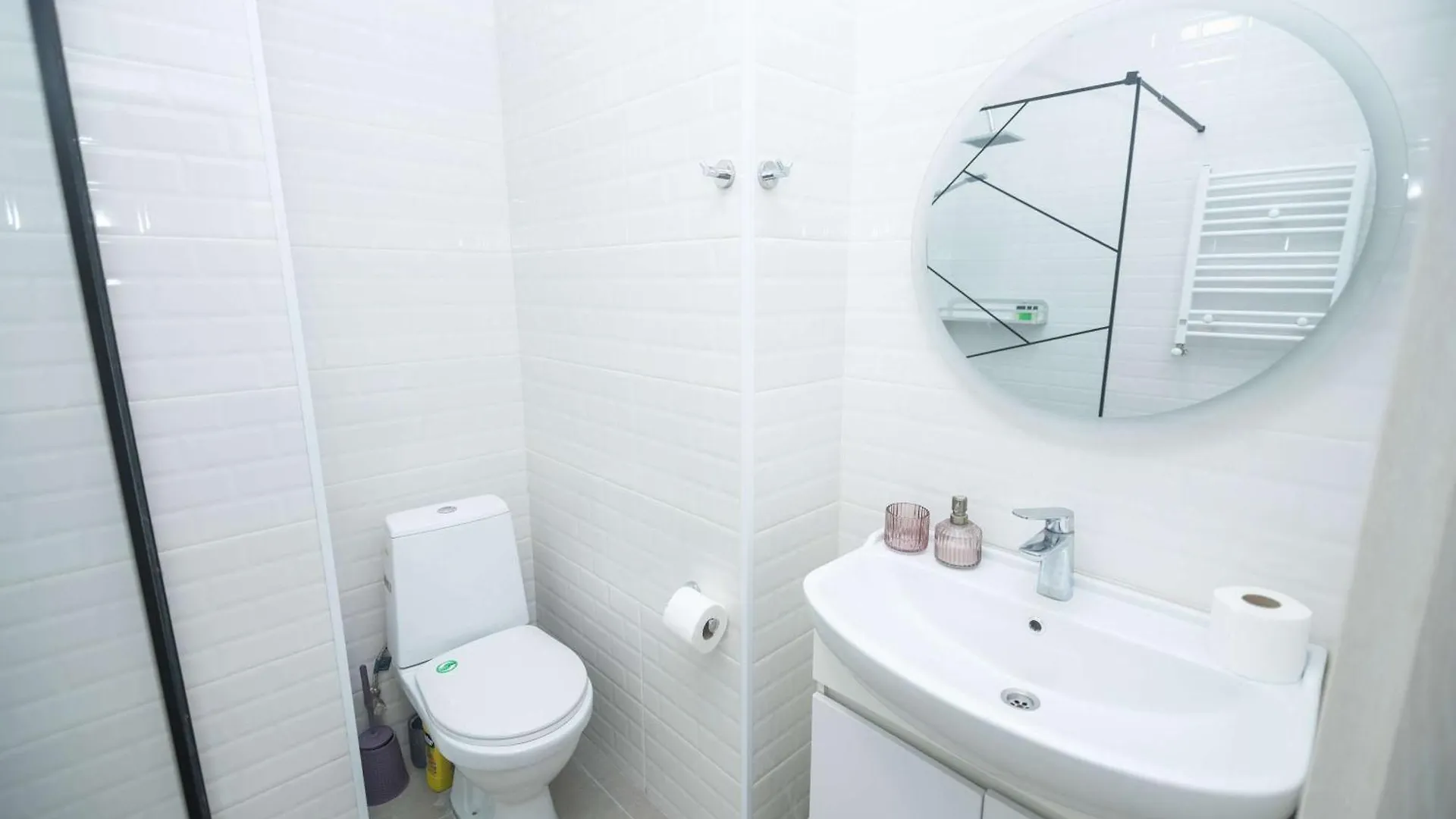 Warm & Welcoming Studio In Batumi - By Wehost Apartment
