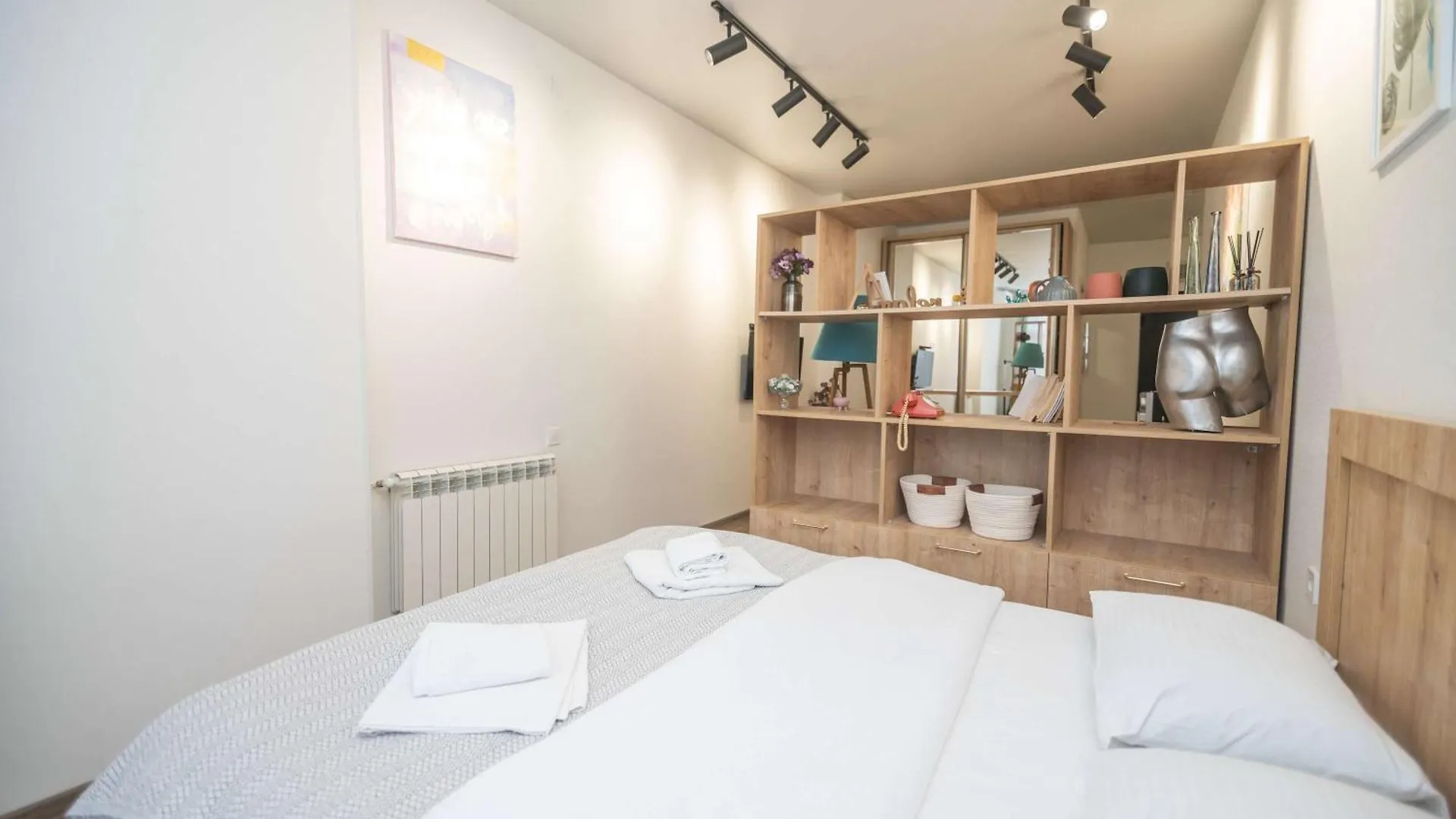 Warm & Welcoming Studio In Batumi - By Wehost 0*,